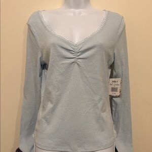 NWT Pink Republic Cloud Blue Long Sleeve Top in Size Large